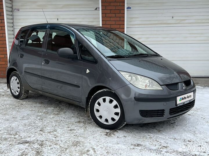 Mitsubishi Colt 1.1 МТ, 2004, 267 000 км