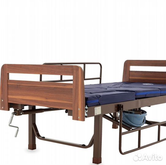 Медицинская кровать функциональная