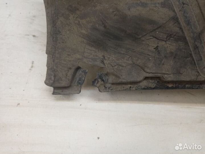 Защита днища задняя правая Bmw 5Er G30 2017