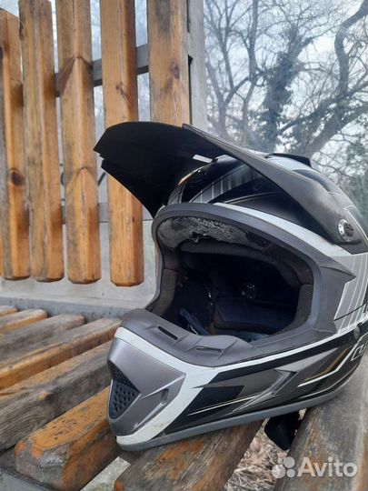 Шлем кроссовый Ls2