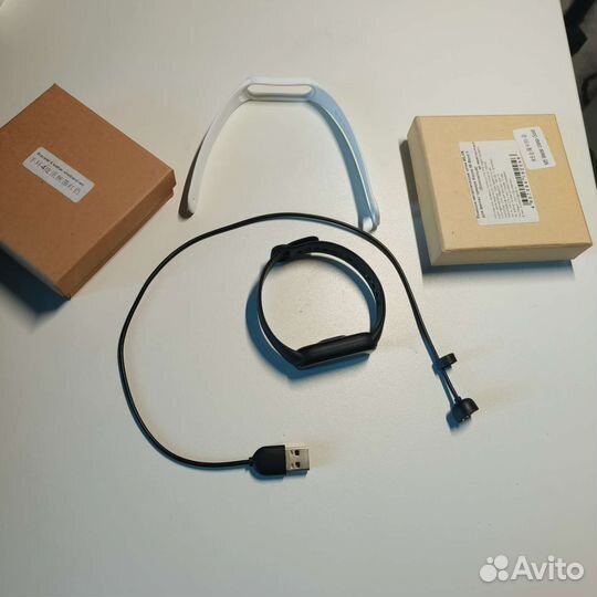 Смартбраслет Mi bend 5 + 3 ремешка