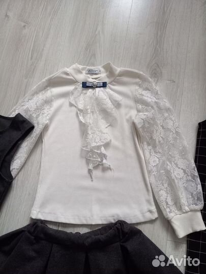 Школьная форма для девочки 128-134 пакетом