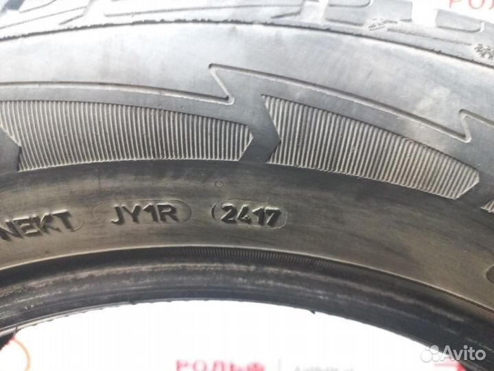 Goodyear UltraGrip Ice SUV 215/60 R17 96T