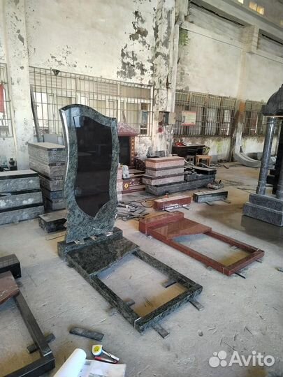 Памятники из гранита