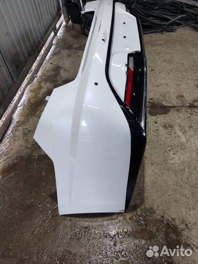 Бампер задний Hyundai Sonata 8