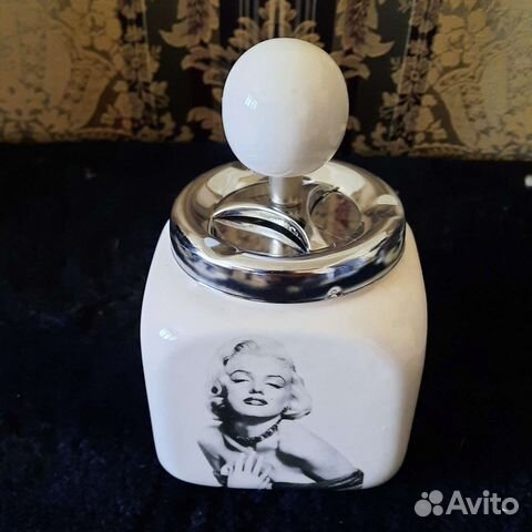 Пепельница фарфор новая в упаковке