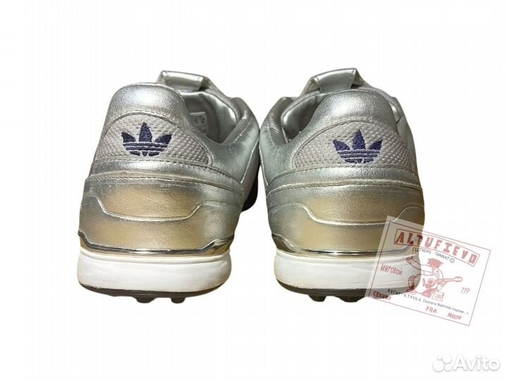 Кроссовки vintage adidas metallic