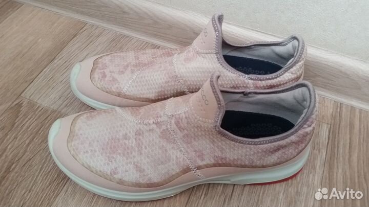 Кроссовки ecco 39 размер