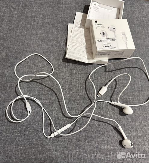 Наушники apple earpods lightning connector