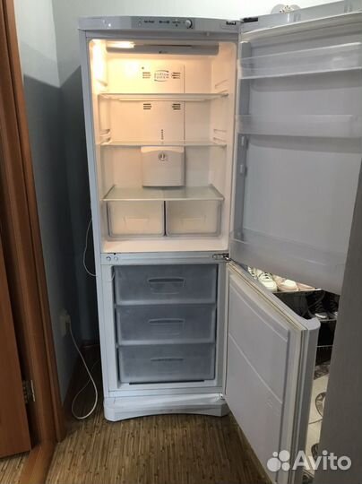 Холодильник indesit no frost б/у
