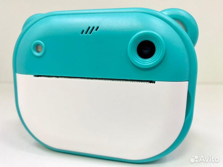 Фотоаппарат с мгновенной печатью