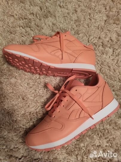 Кроссовки reebok женские