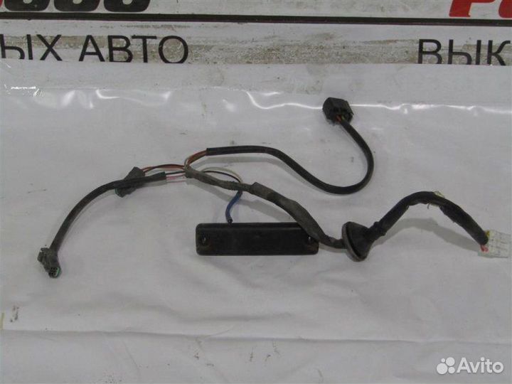 Кнопка открывания багажника Chevrolet Cruze седан