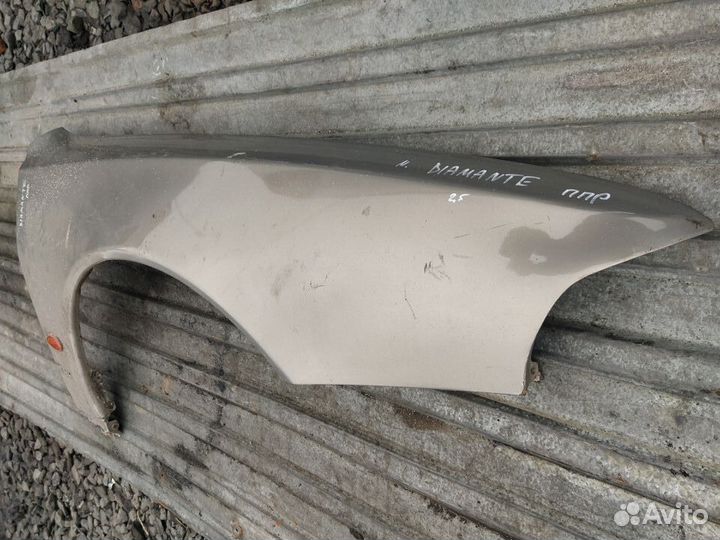 Крыло переднее правое Mitsubishi Diаmаnte
