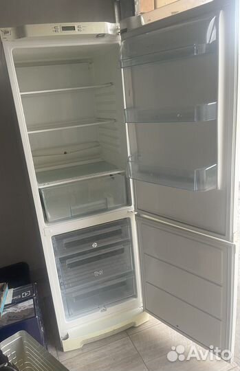 Холодильник Electrolux (доставка гарантия)