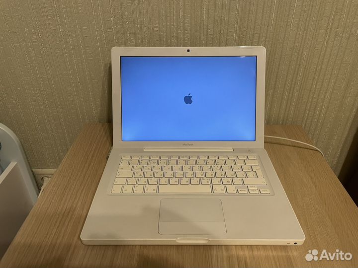Ноутбук apple MacBook 13 модель A1181