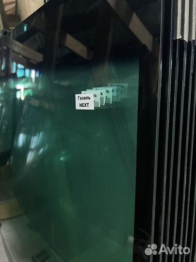 Лобовые стекла Газель Некст оптом установка