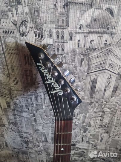 Электрогитара