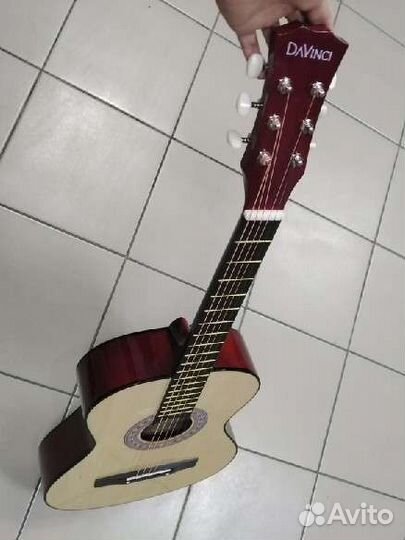 Акустическая гитара