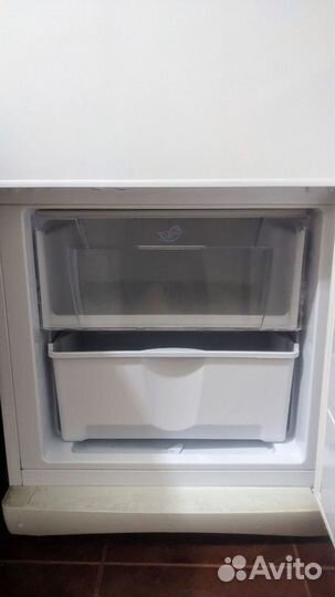 Холодильник indesit sb 150-2