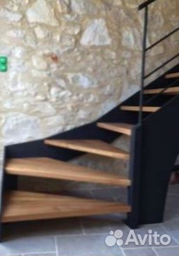 Деревянные ступени для лестницы