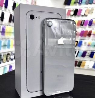 iPhone 8, 128 ГБ