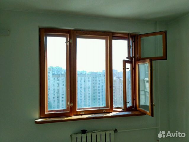 Деревянные окна в квартире фото
