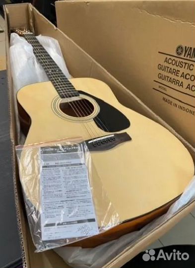 Гитара Yamaha f310 Новая + чехол