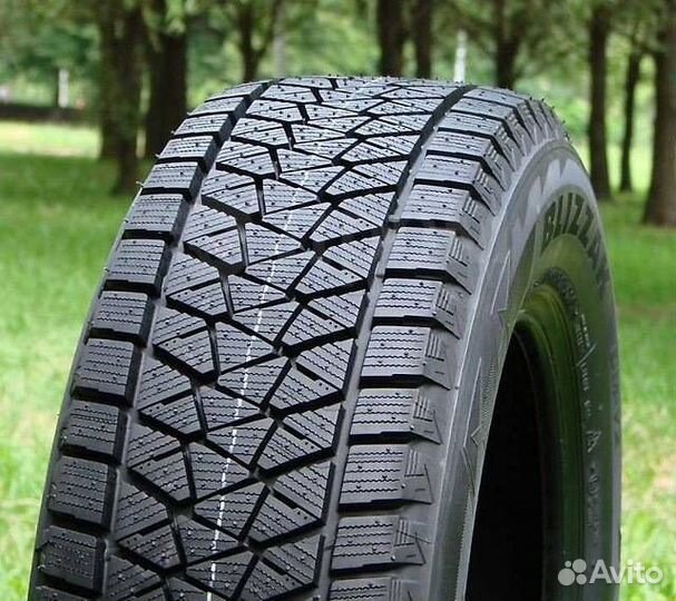Bridgestone Blizzak DM-V3 265/65 R17