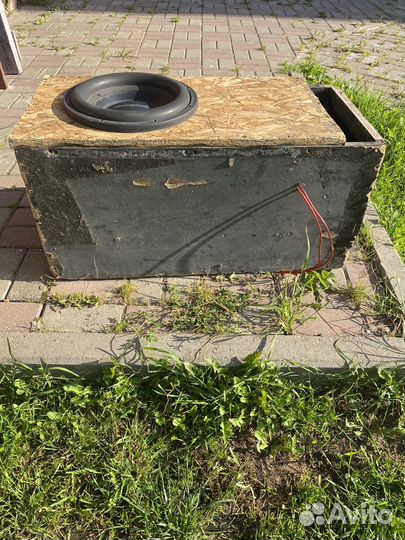 Сабвуфер с усилителем