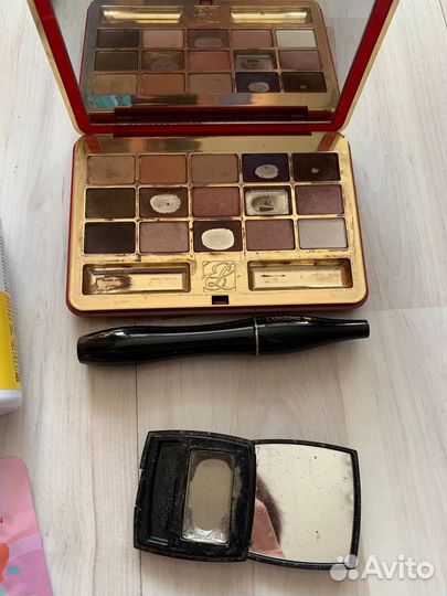 Набор косметики пакетом новая