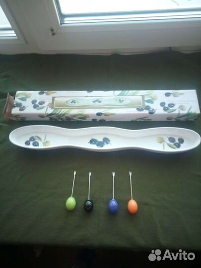 Блюдо с вилочками новое