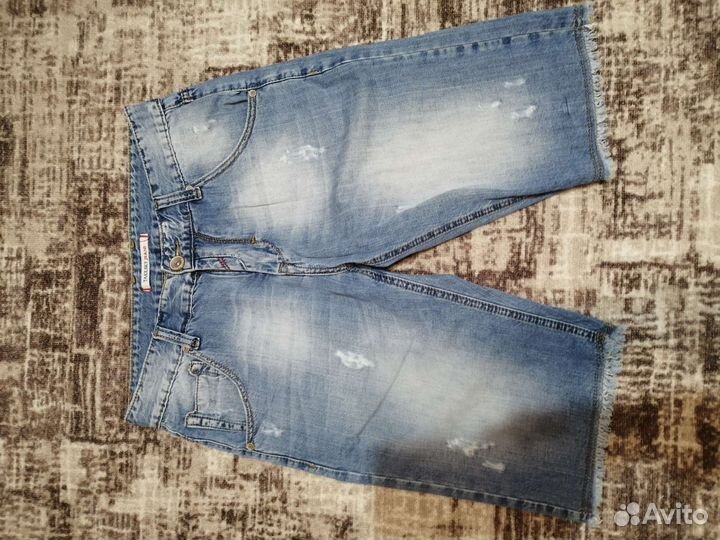 Джинсовые шорты