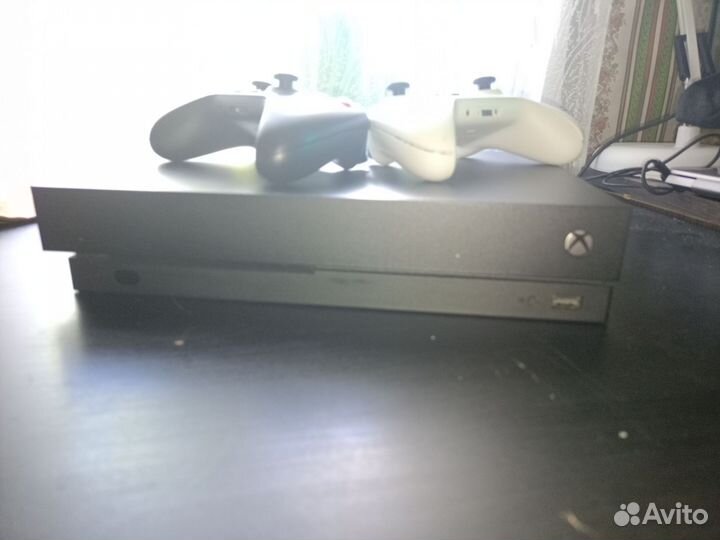 Xbox One X