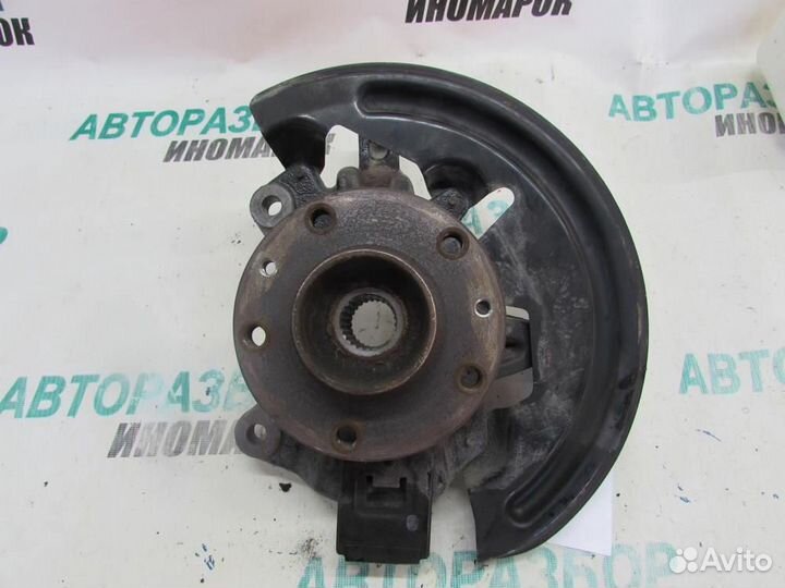 Кулак поворотный передний левый для Renault Fluenc