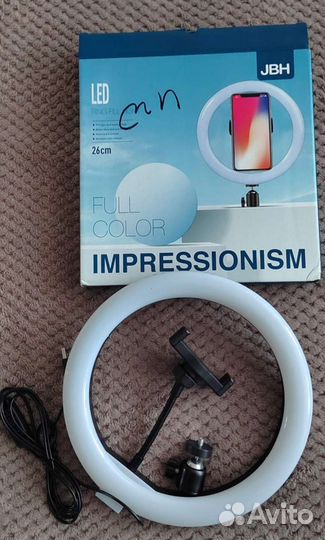 Кольцевая светодиодная лампа