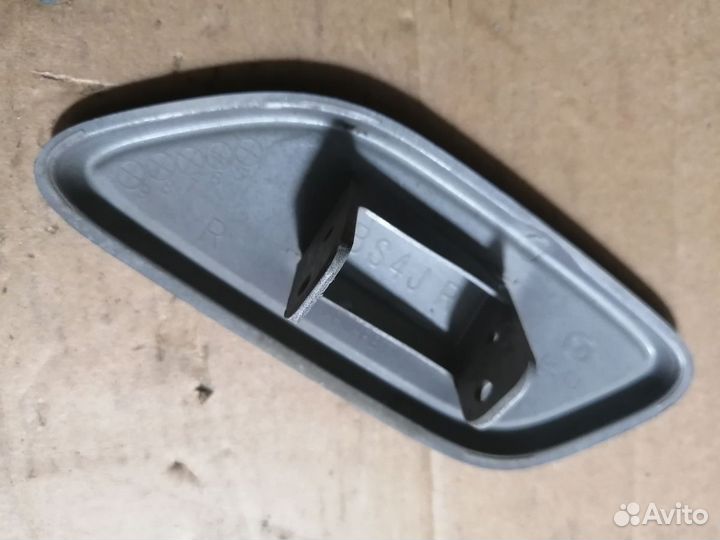 Крышка омывателя фары Mazda 3 BK правая