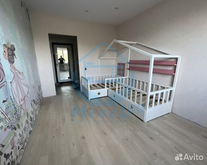 Кровать Домик