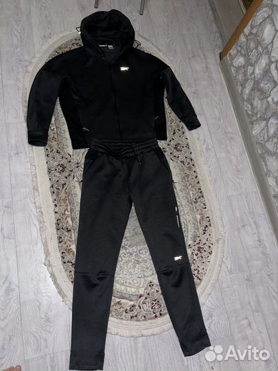 Спортивный костюм reebok женский