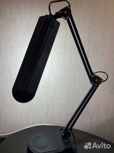 Лампа настольная