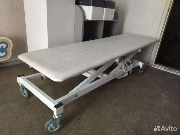 Кушетка med i drive 24/1-N