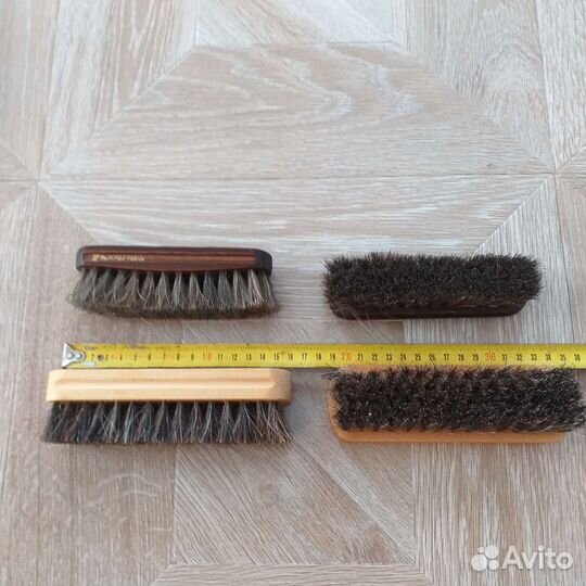 Щетка для одежды