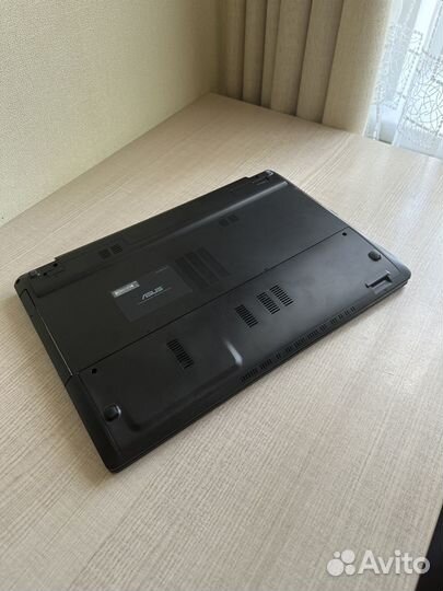 Ноутбук asus