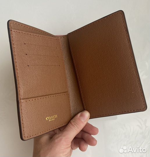 Обложка на паспорт coach новая