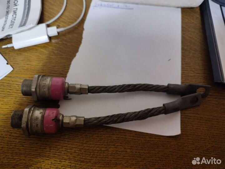 Тиристор Т161-160