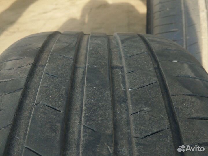 Toyo A23 245/40 R20 и 275/35 R20 102Y