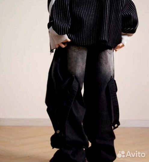 Джинсы Balenciaga black belts type