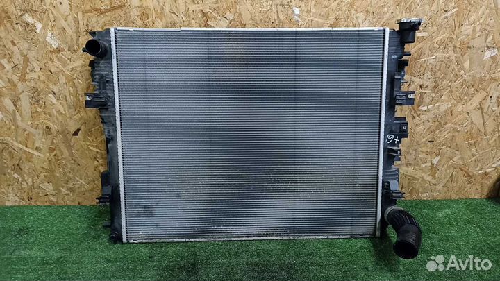 Dоdgе raм V радиатoр охлаждeния