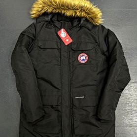 Пуховик Canada goose