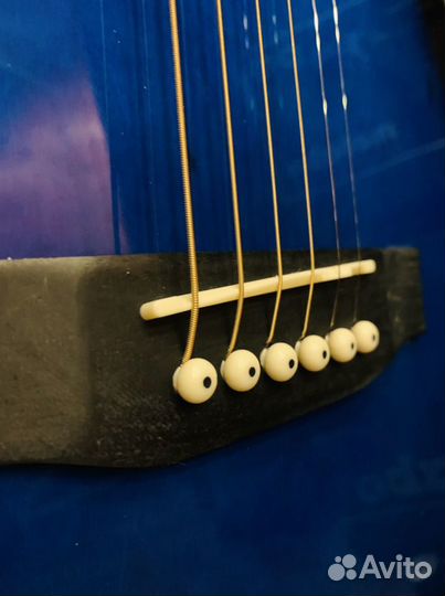 Гитара акустическая + каподастр